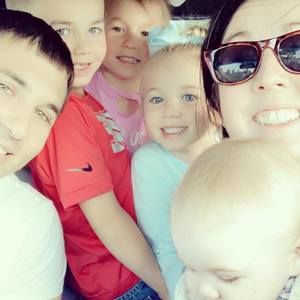 Meet your Posher, Mallory